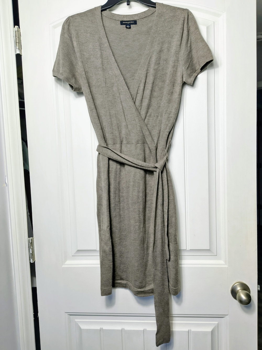 Banana Republic Neutral Taupe Short-Sleeve Wrap Dress